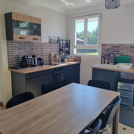 Longere D'un Charme Campagnard Apartment
